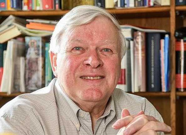 Walter Eykmann Alter, Partner, Kinder, Eltern, Größe, Vermögen