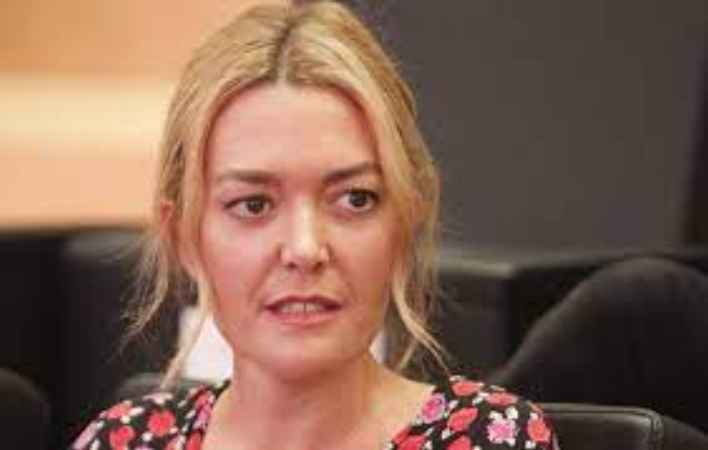 Marta Ortega Vermögen, Eltern, Größe, Kinder, Alter